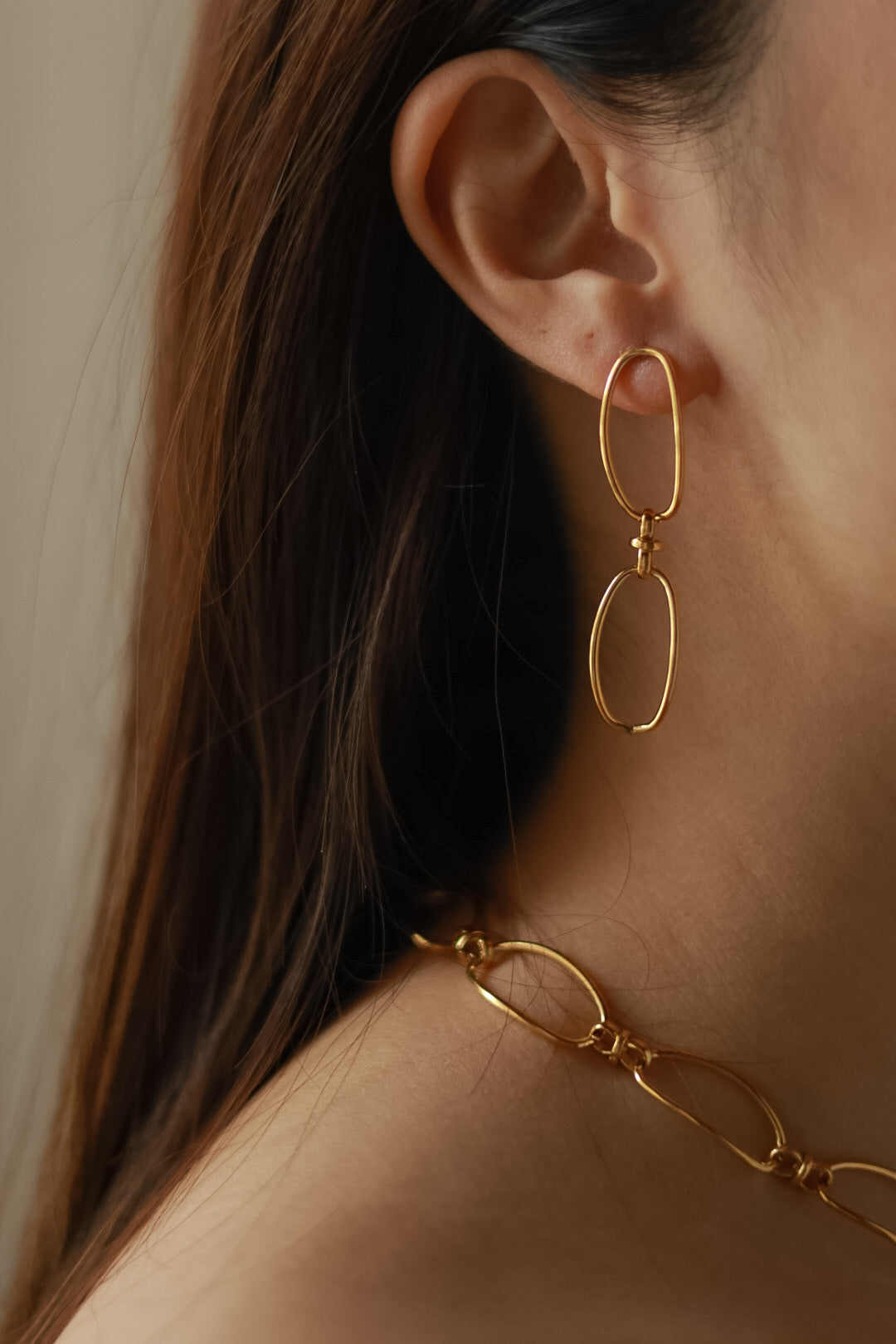 French Oval Choker Necklace