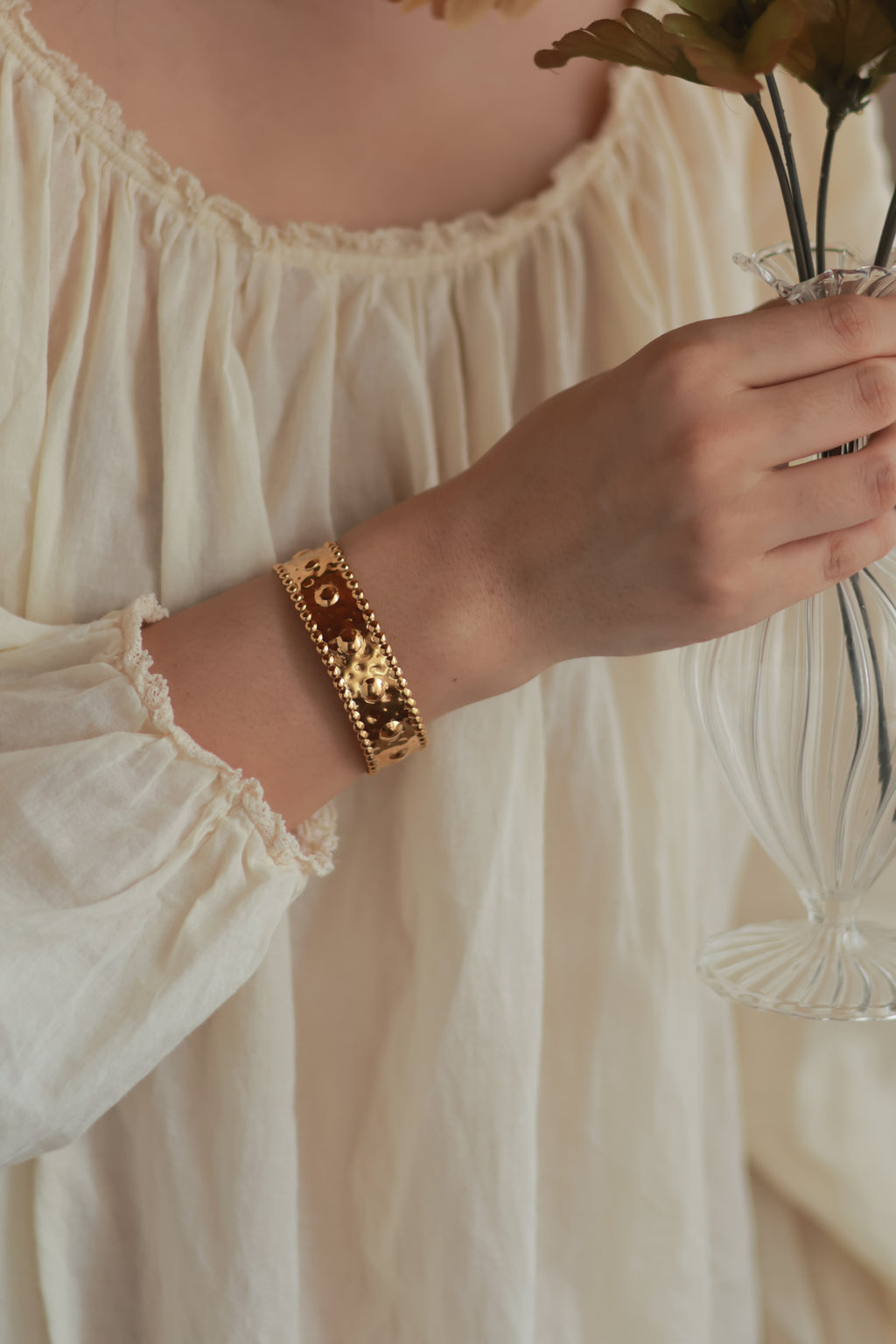 Luna Bangle Bracelet