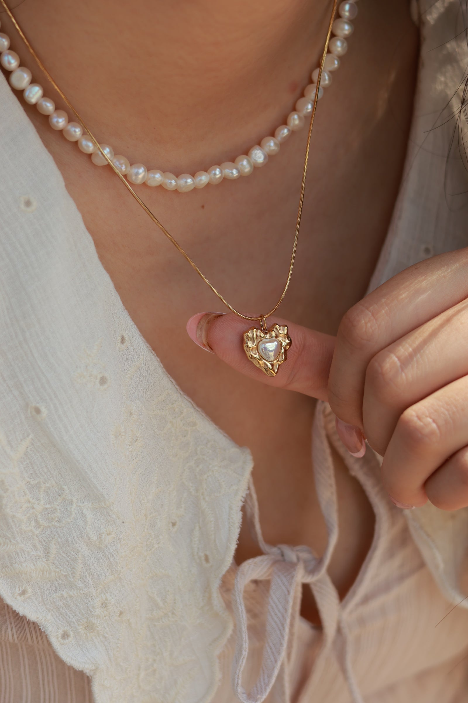 Lustre Heart Necklace Set