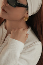 Vintage Chain Round Studs