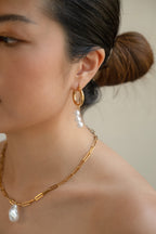 3 Pearls Drop Earrings