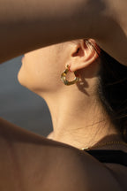 Wavy Hoops