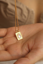 Mother of Pearl Pendant