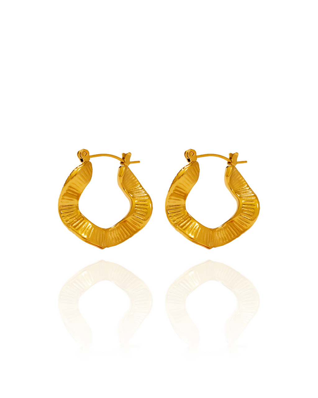 Wavy Hoops