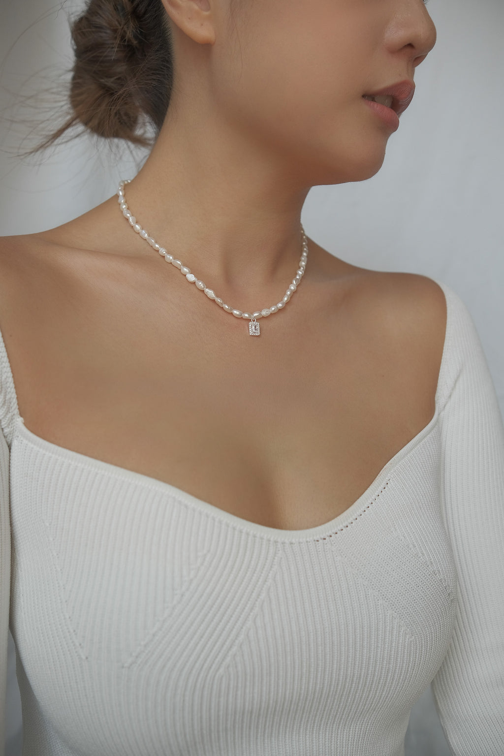 Diamond Pearl Necklace