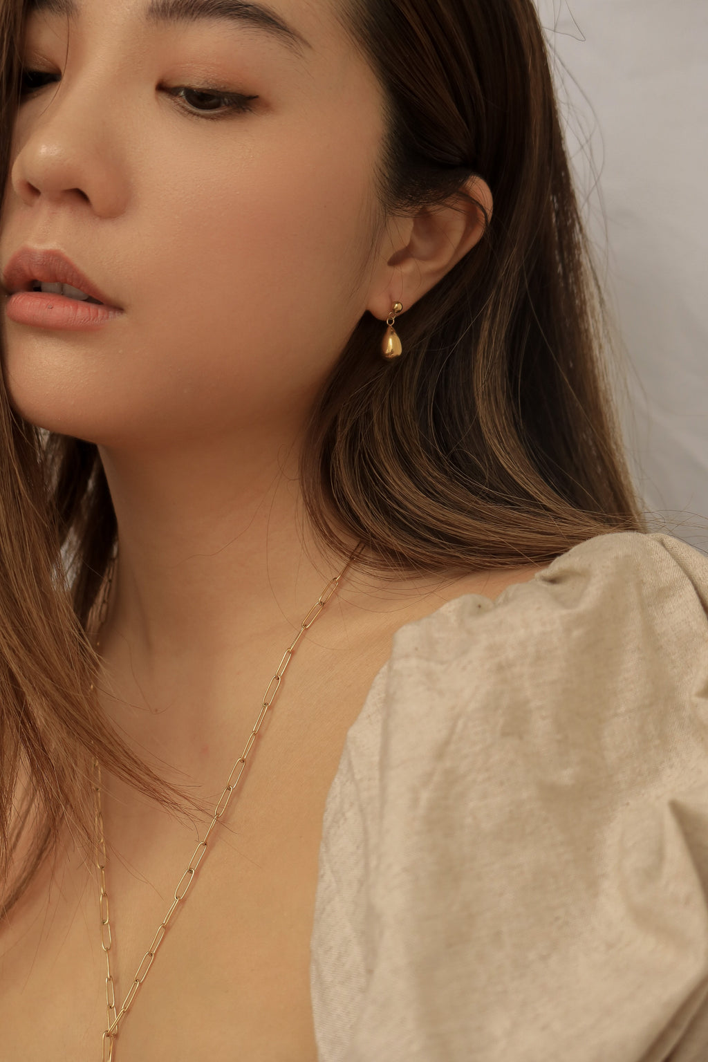 Dainty Teardrop Earrings