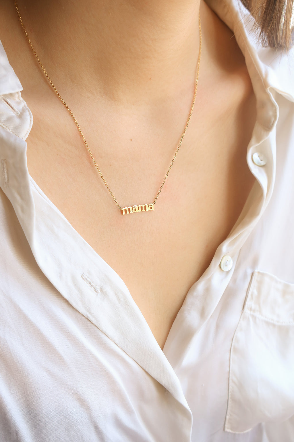 Mama Necklace