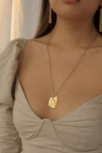 Rome Penant Necklace