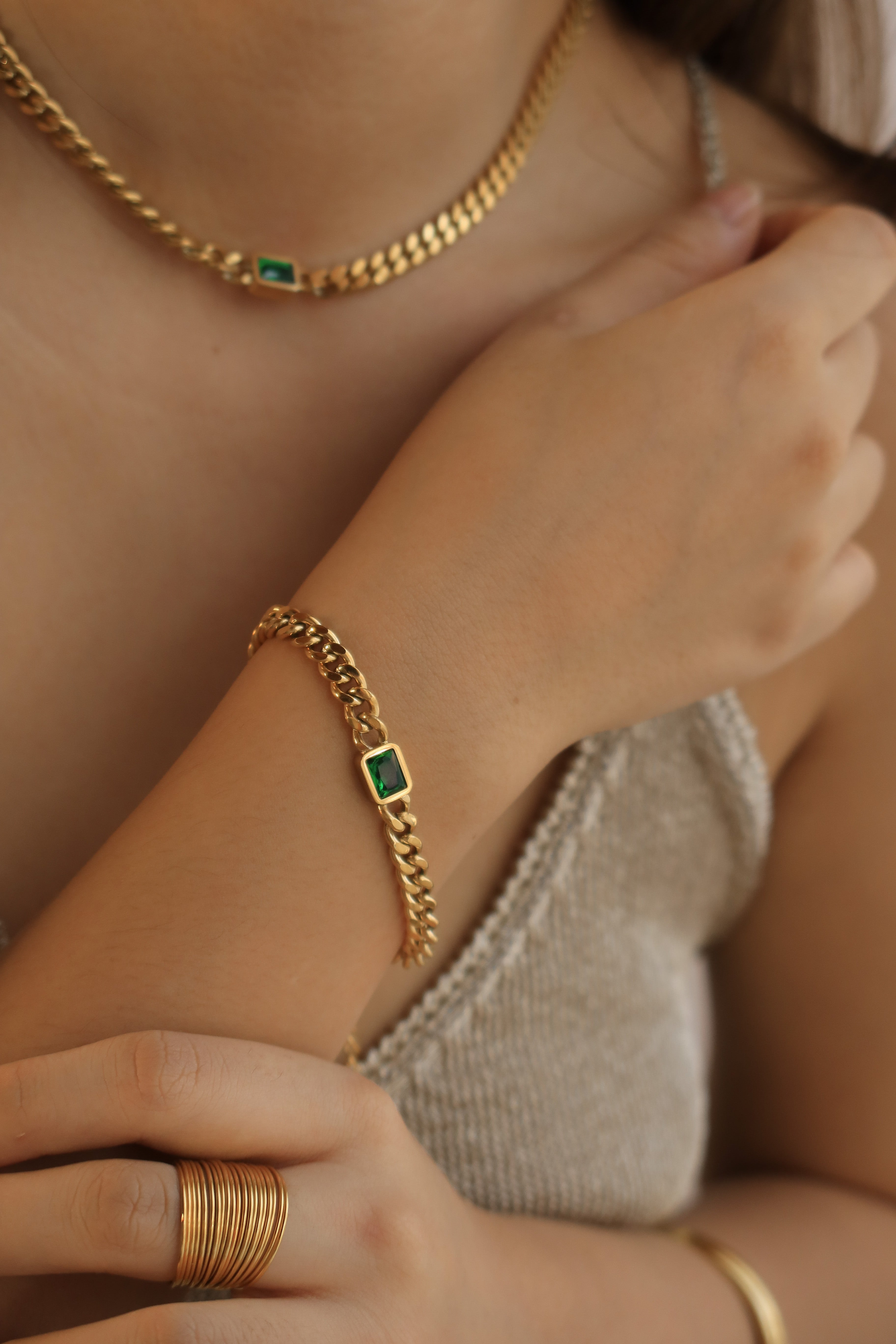 Emerald Curb Link Chain