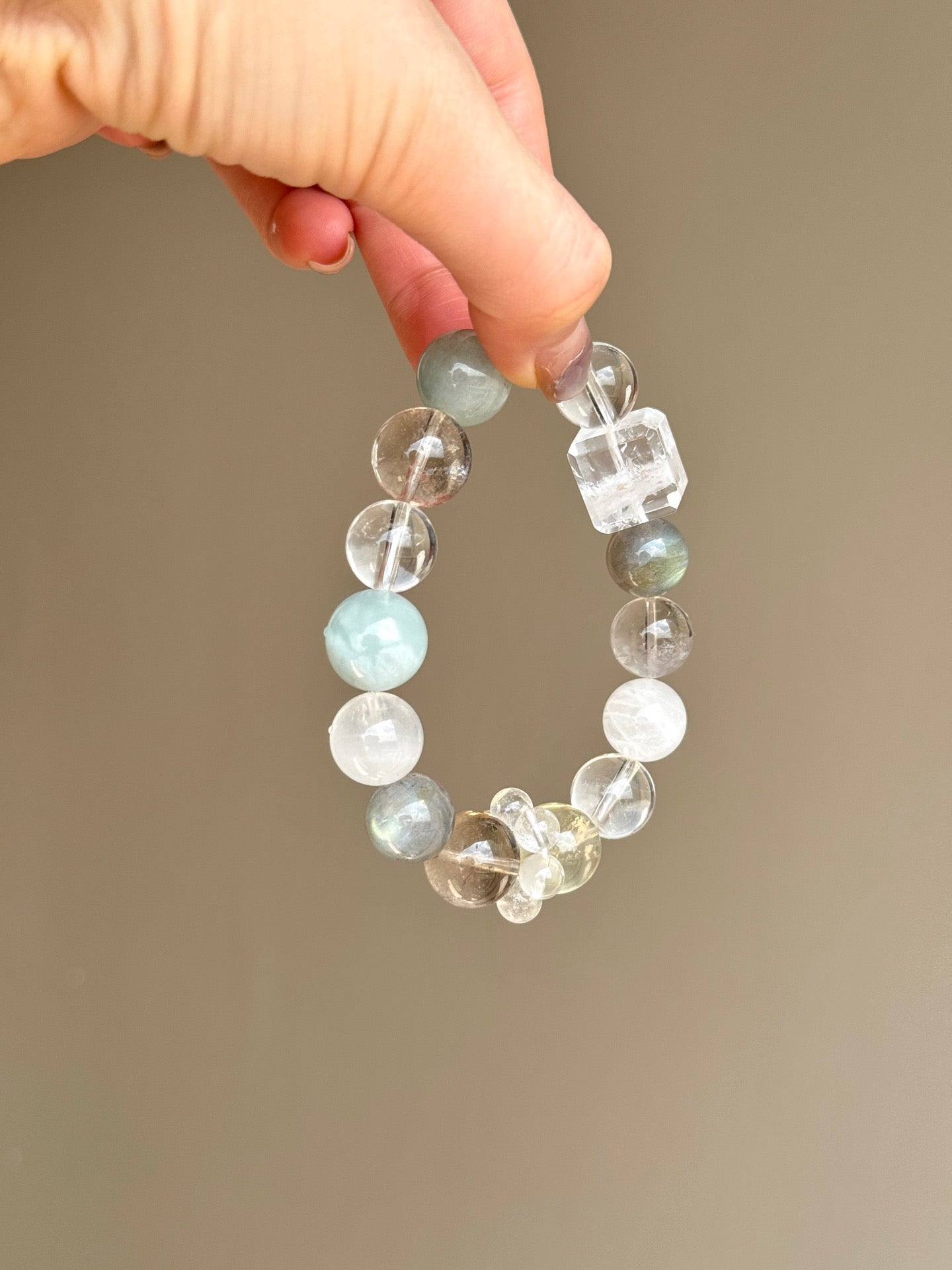 Aquamarine, Clear Quartz & Labradorite Bracelet