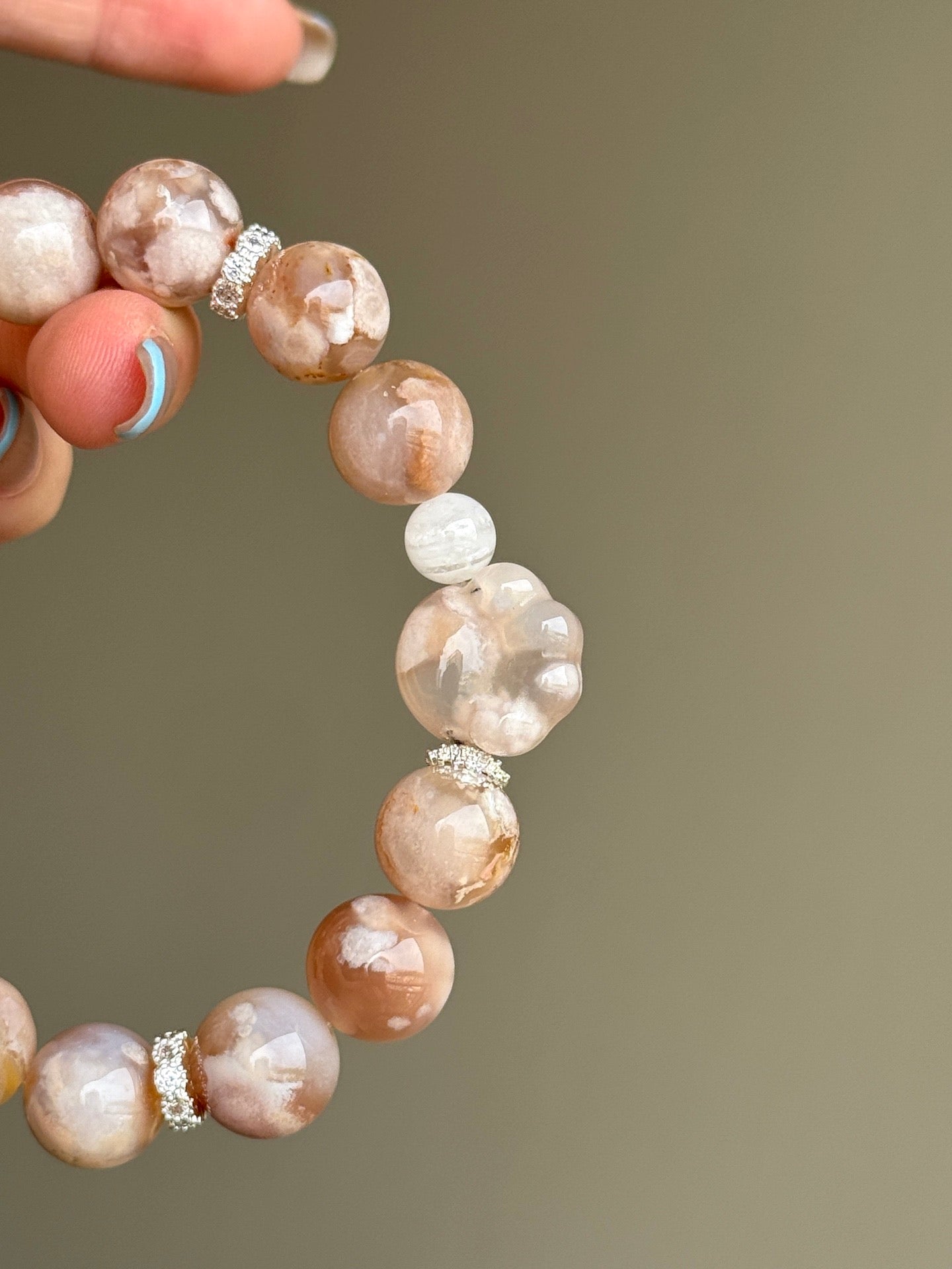 Flower Agate & White Phantom Quartz Bracelet with Cat Paw Carving