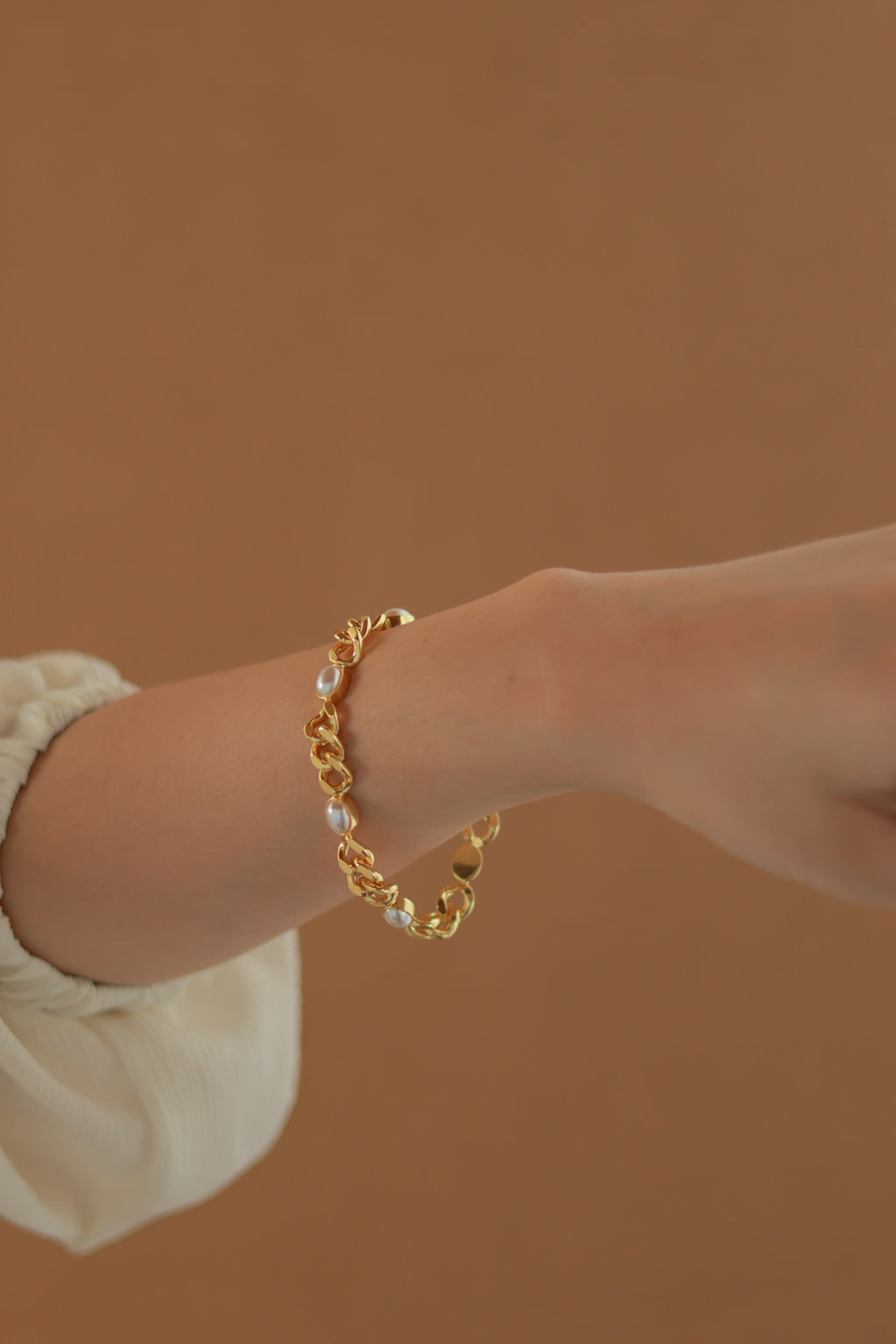 Pearl Chain Bracelet