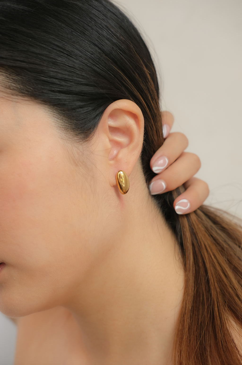 Tiny Bean Studs