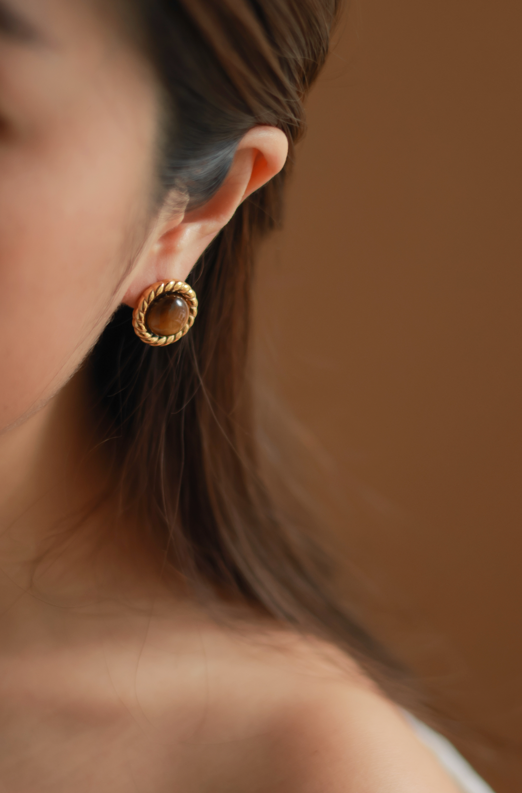 Tiger's Eye Twisted Round Stud