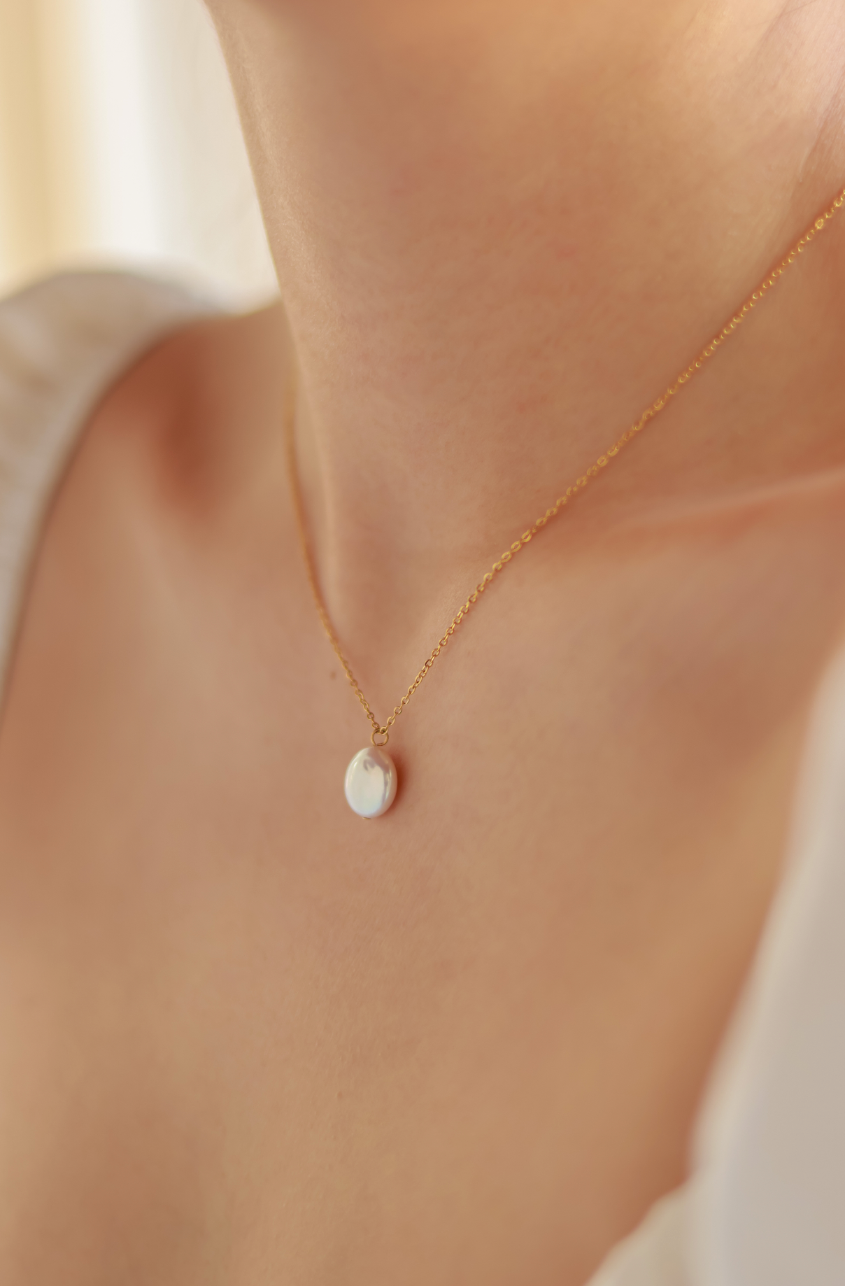 Dainty Baroque Pearl Necklace