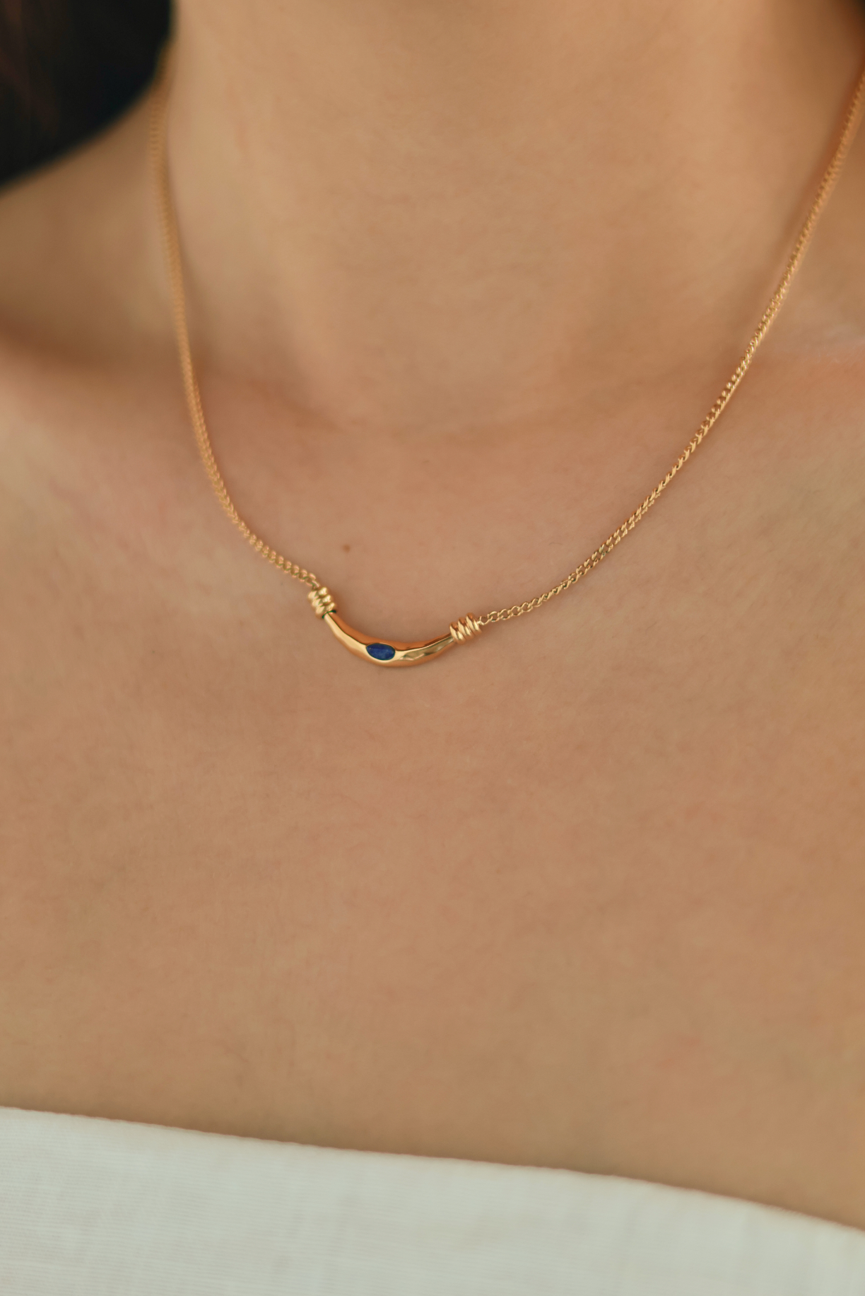 Lapis Curvy Necklace