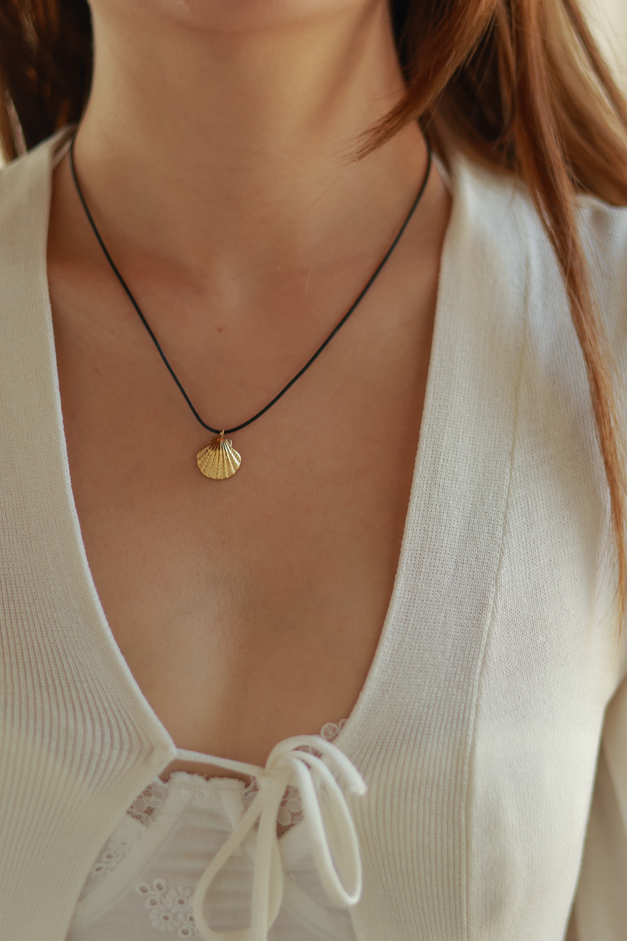 Seashell Leather Necklace