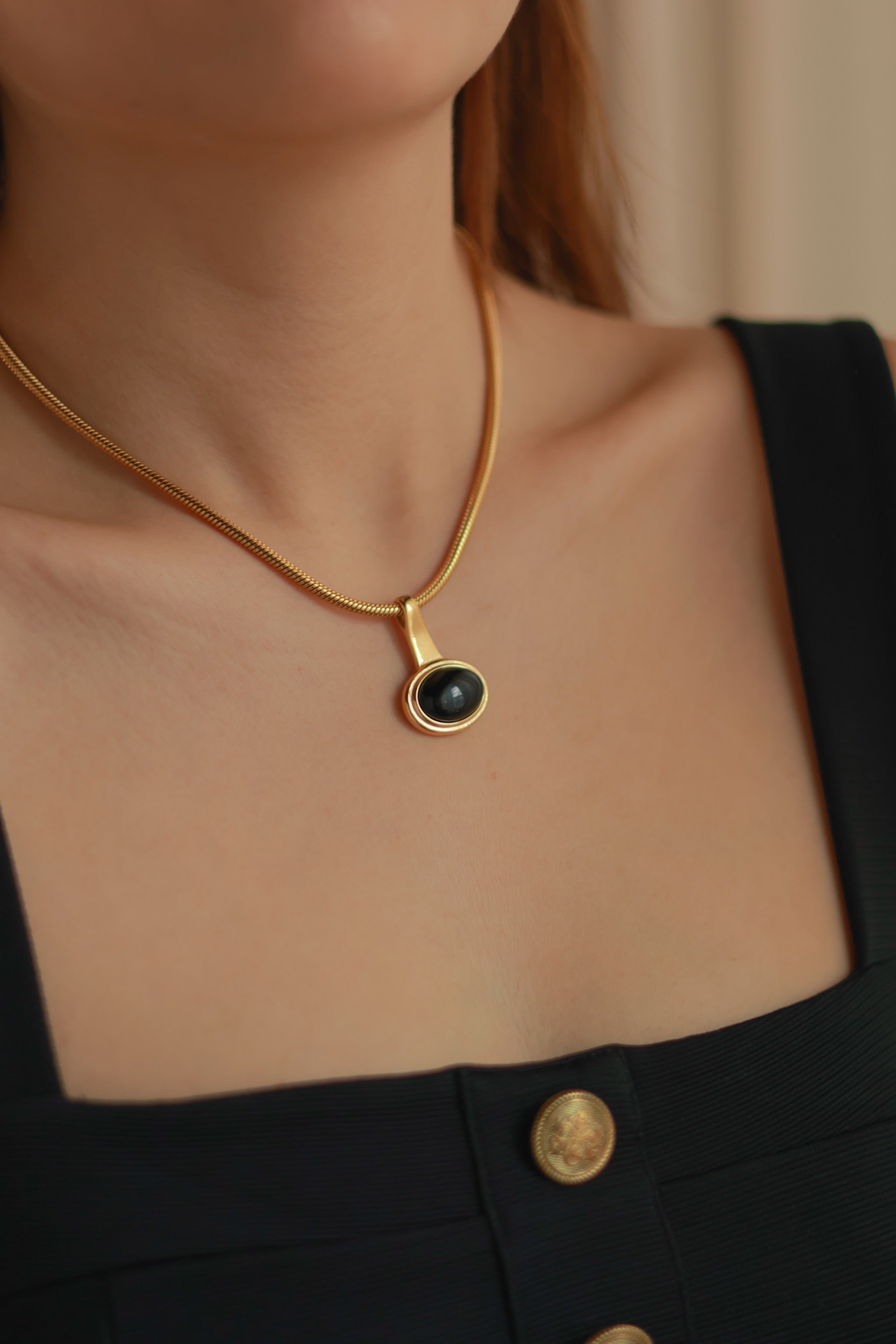 Snake Chain & Oval Onyx Necklace