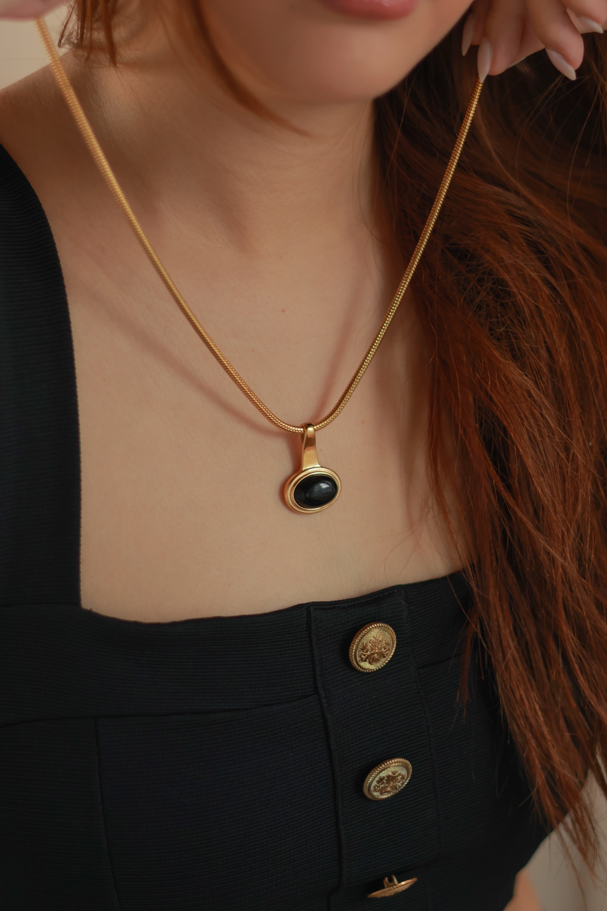 Snake Chain & Oval Onyx Necklace