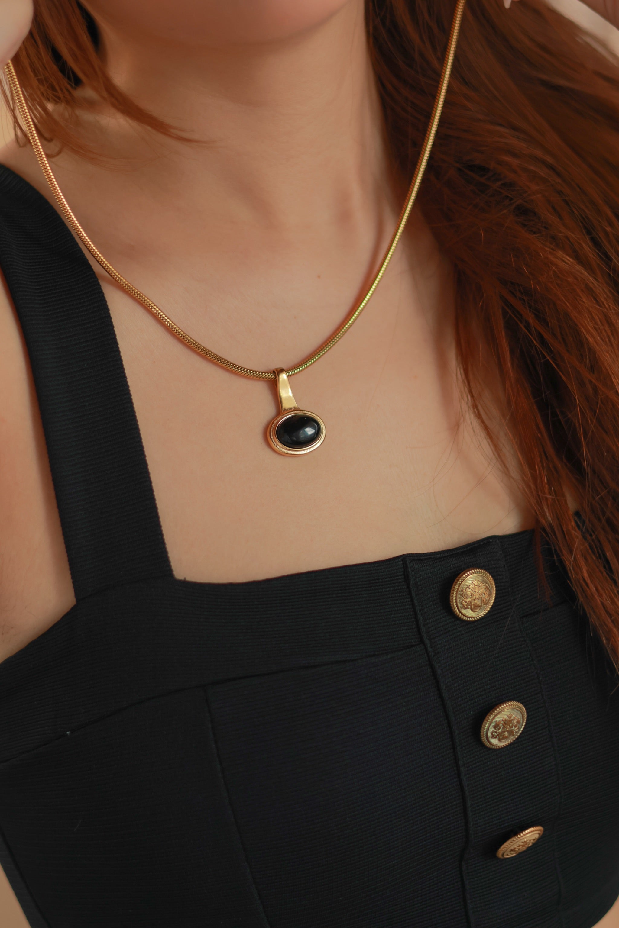 Snake Chain & Oval Onyx Necklace