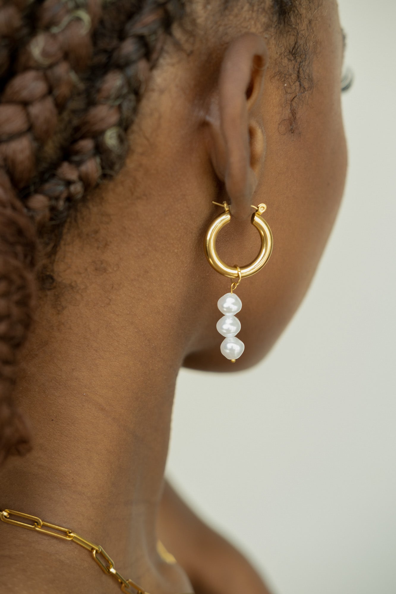 3 Pearls Drop Earrings