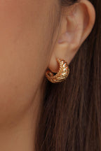 90's Twisted Small Hoops