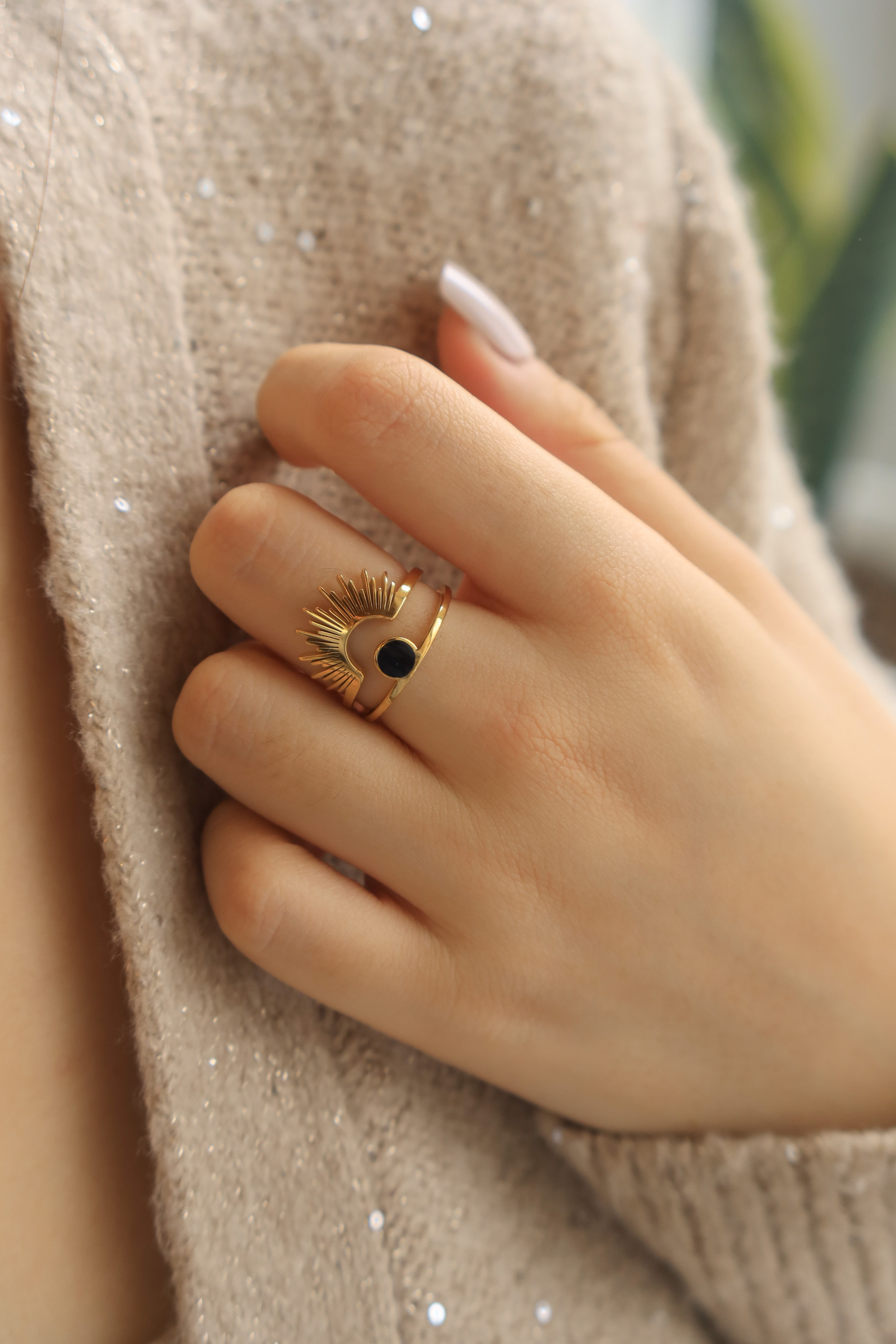 Sunburst Onyx Ring Set