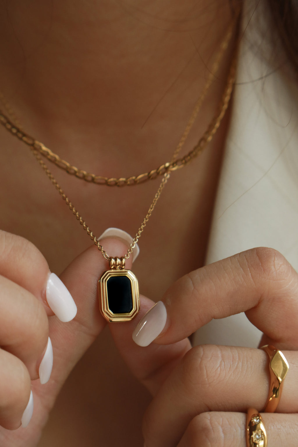 Layering Onyx Necklace Set