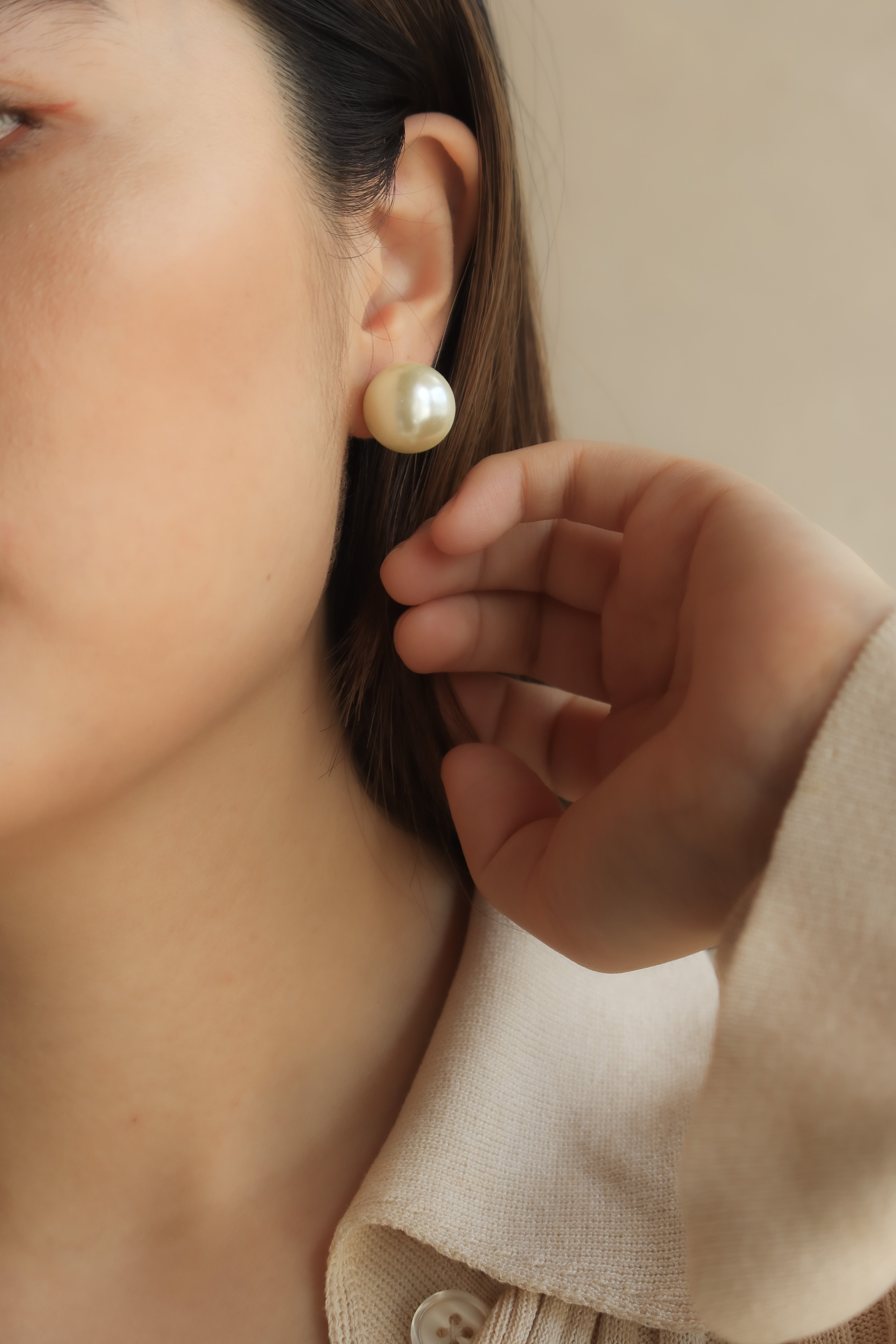 Double Side Pearl Studs