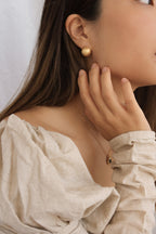 Vanity Fair Jewelry Set