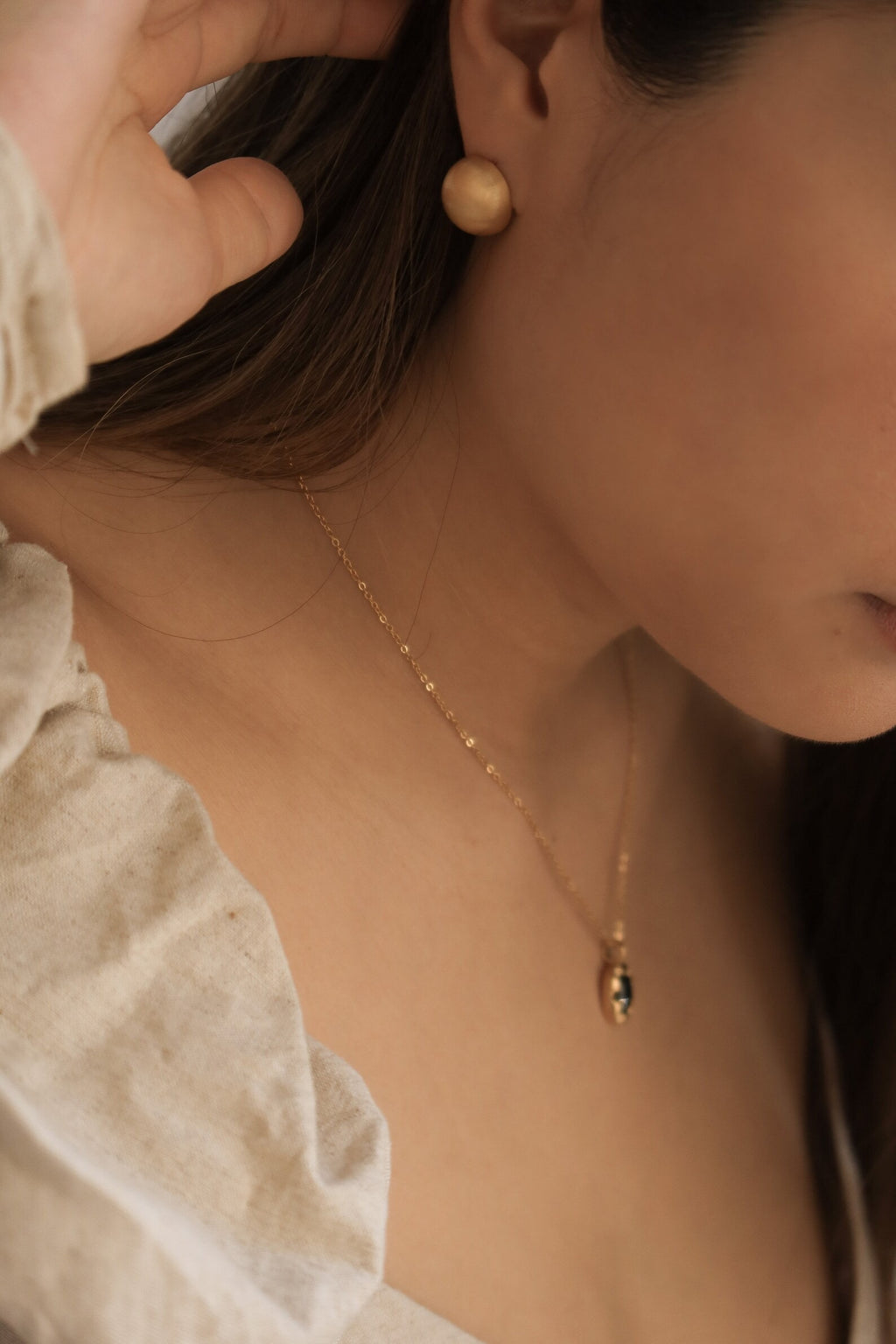 Vanity Fair Jewelry Set