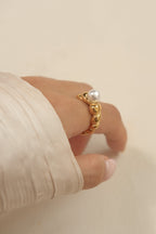Croissant Pearl Ring