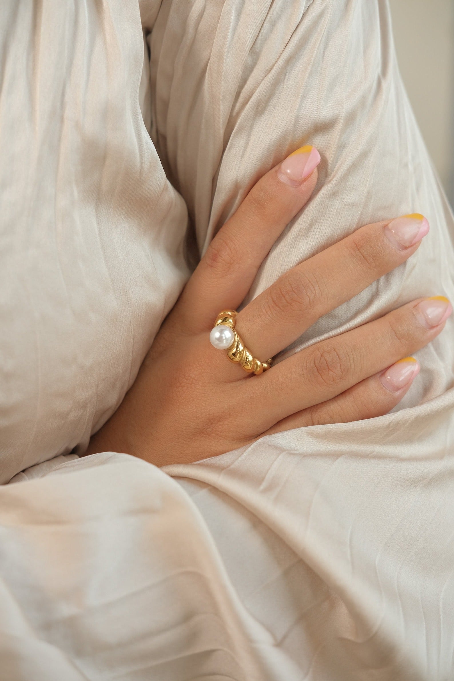 Croissant Pearl Ring